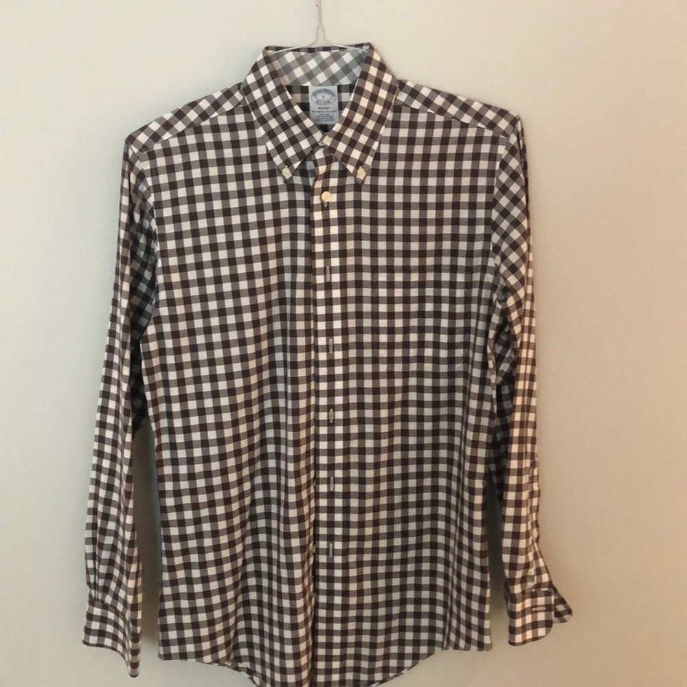 Men’s small brooks brothers button-down